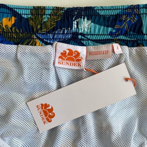 Sundek Boy’s Safari Print Board Shorts - Marine - Size 4 - Picture 8 of 12